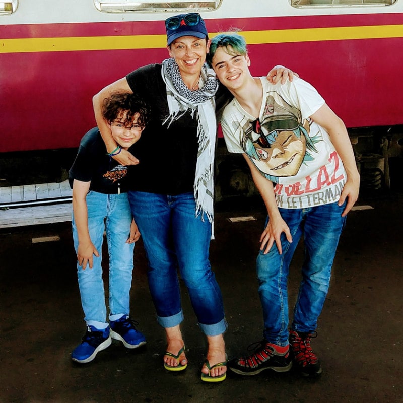 alyson long world travel family photo