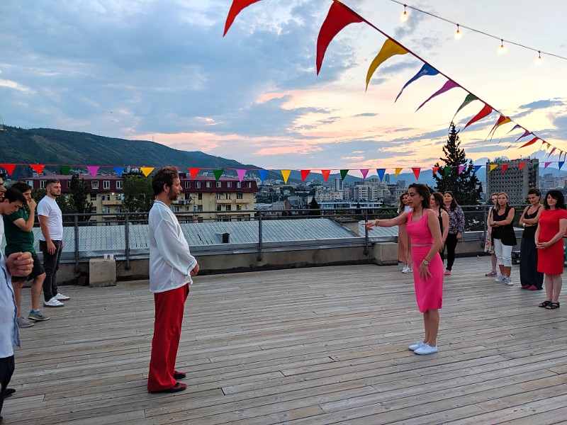 Fabrika hoste rooftop tango class