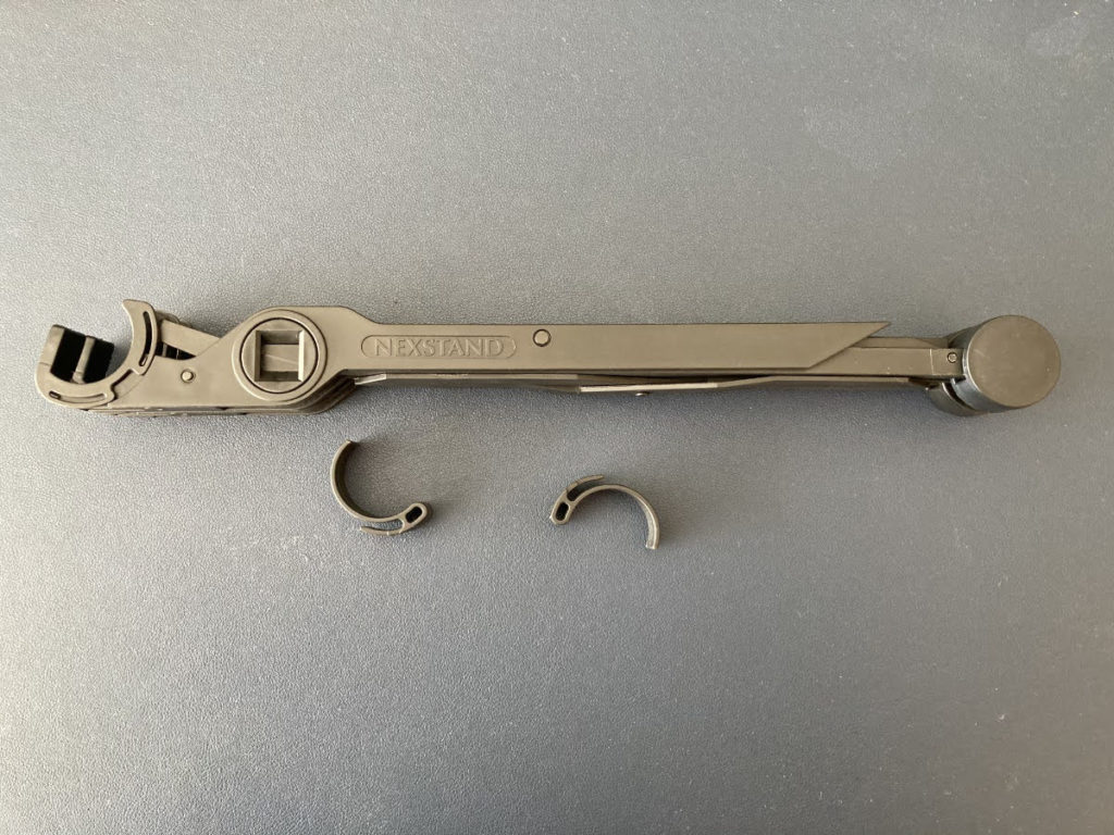 folded nexstand with extra clips