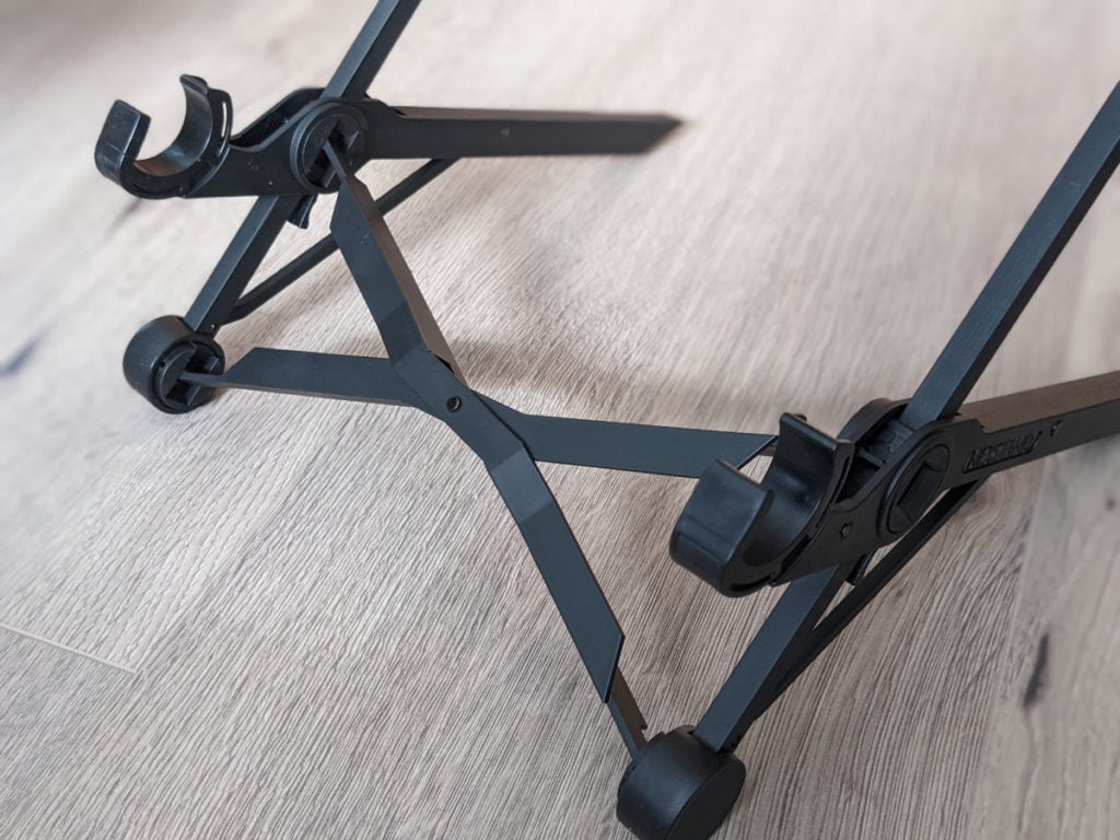 nexstand laptop stand for digital nomads 2