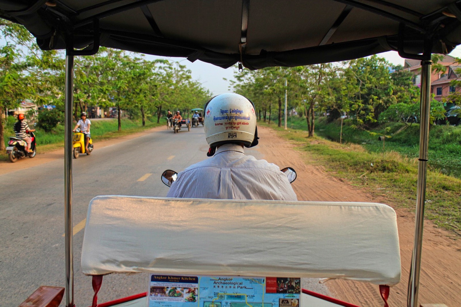 Tuk Tuk Travel On Visa Run In Siem Reap